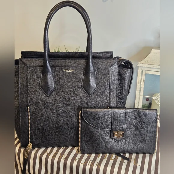 Henri Bendel The Rivington Black Leather Convertible Tote - Picture 10 of 16